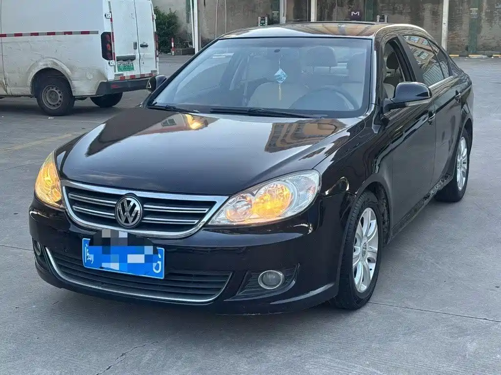 Volkswagen Lavida 2012