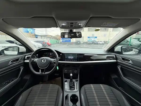 Volkswagen Lavida 2021