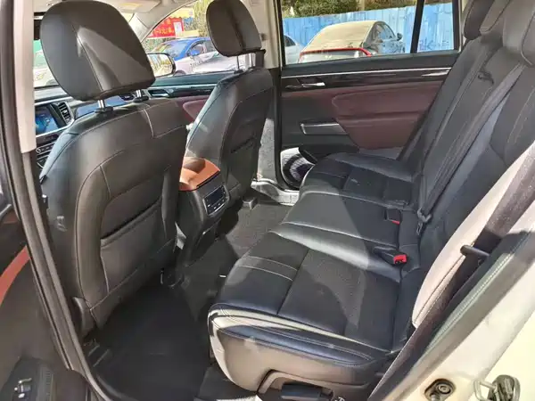 GAC Trumpchi GS8 2018