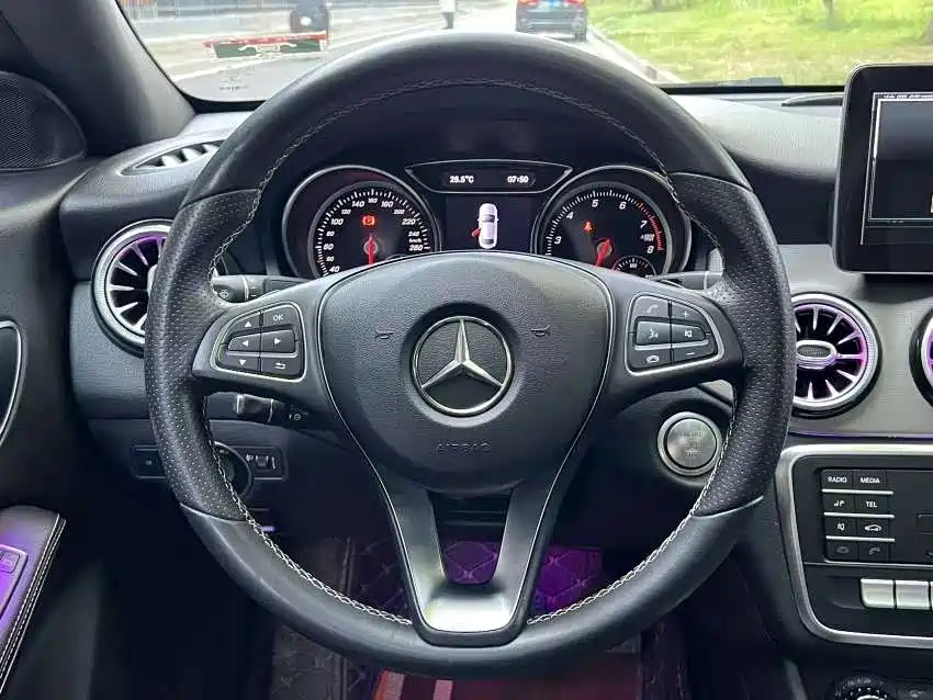 Mercedes-Benz CLA 2018 — фото 10