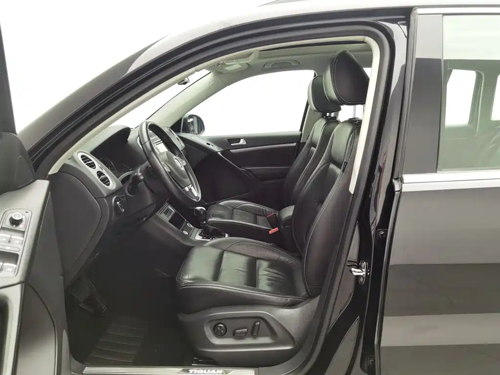 Volkswagen Tiguan 2016 — фото 10
