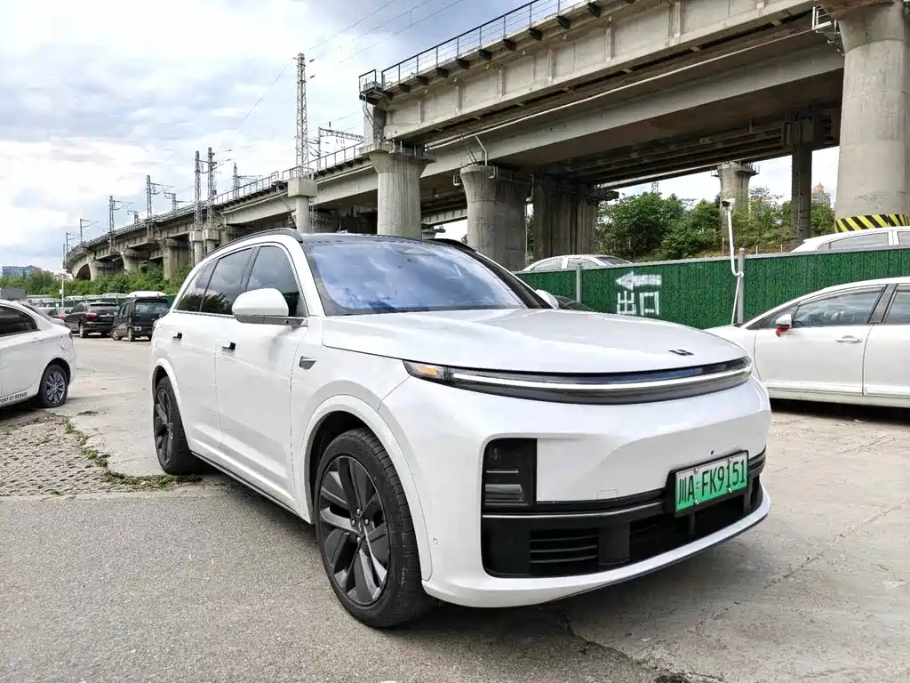 Li Auto Li L7 2023