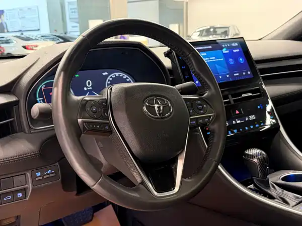 Toyota Avalon 2023