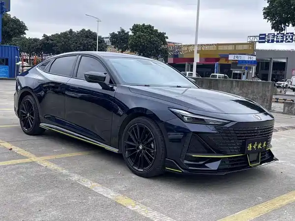 Changan UNI-V 2022
