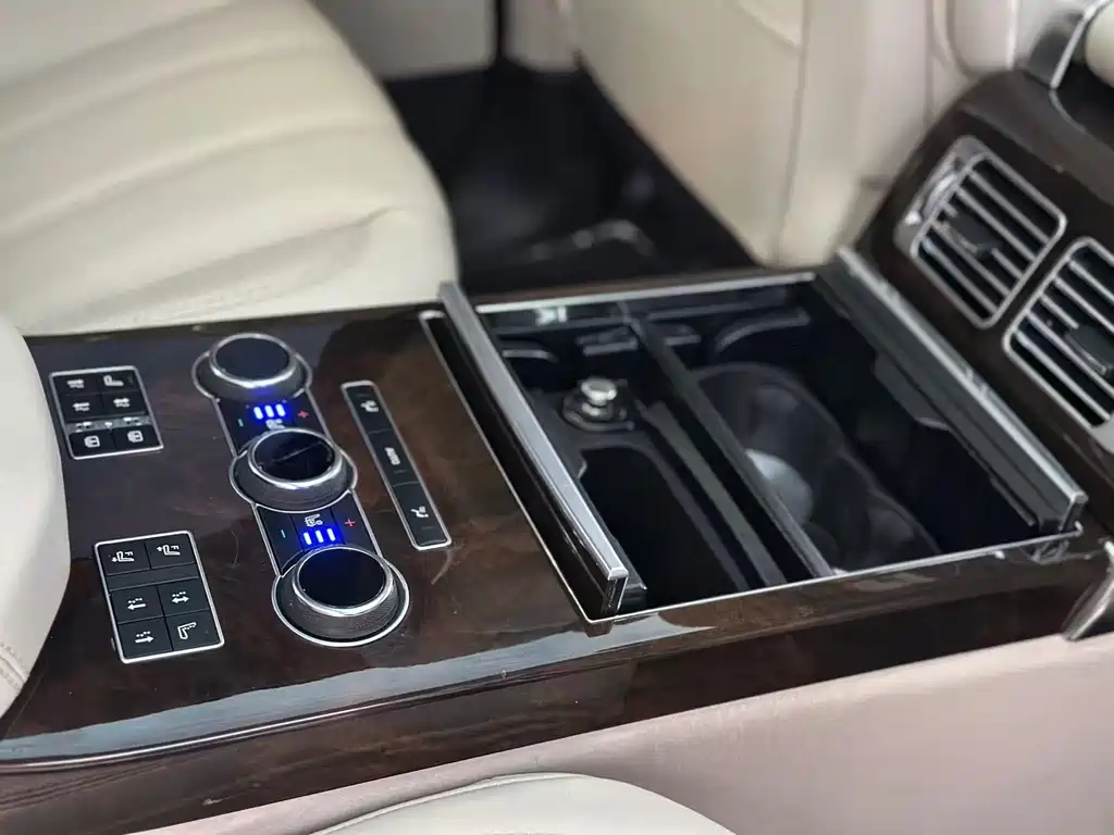 Land Rover Range Rover 2014 — фото 19