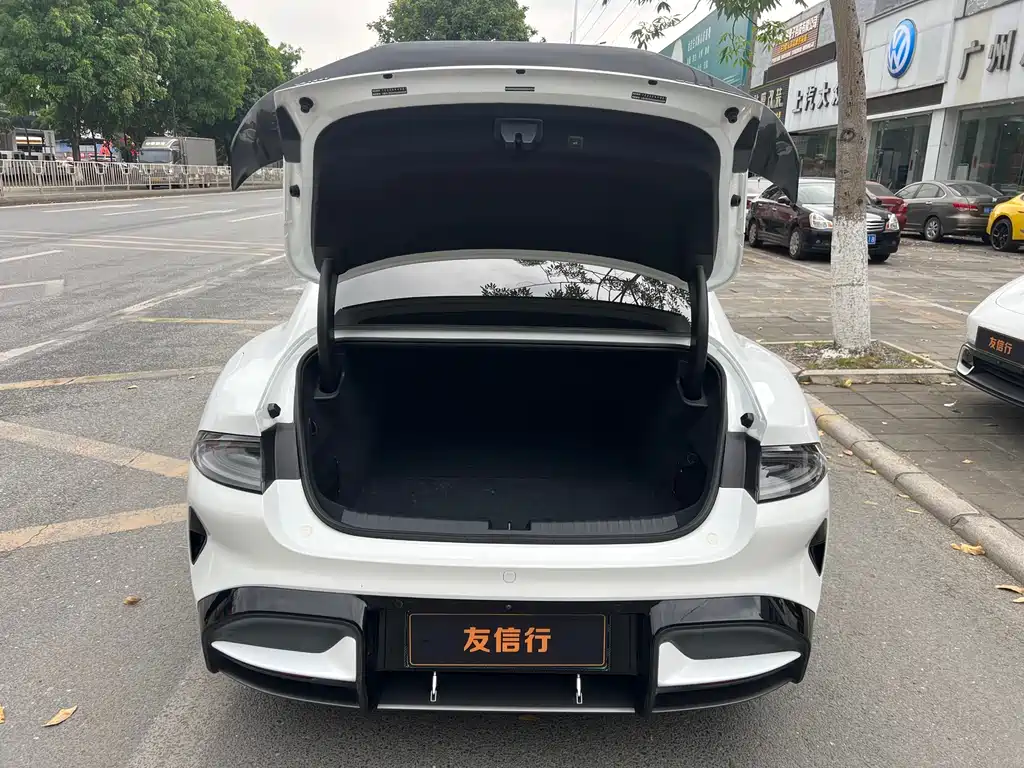 Xiaomi SU7 Ultra 2025 — фото 20