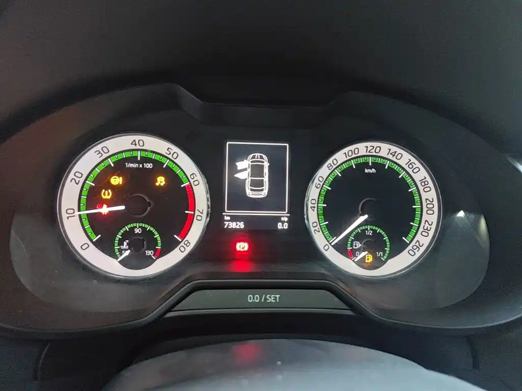 Skoda Octavia 2022 — фото 12