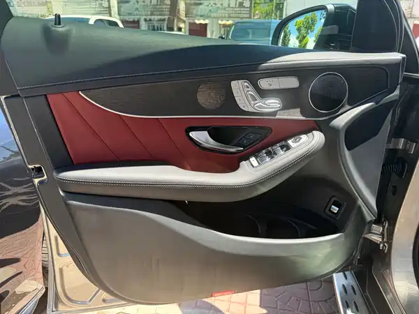 Mercedes-Benz GLC Coupe 2020