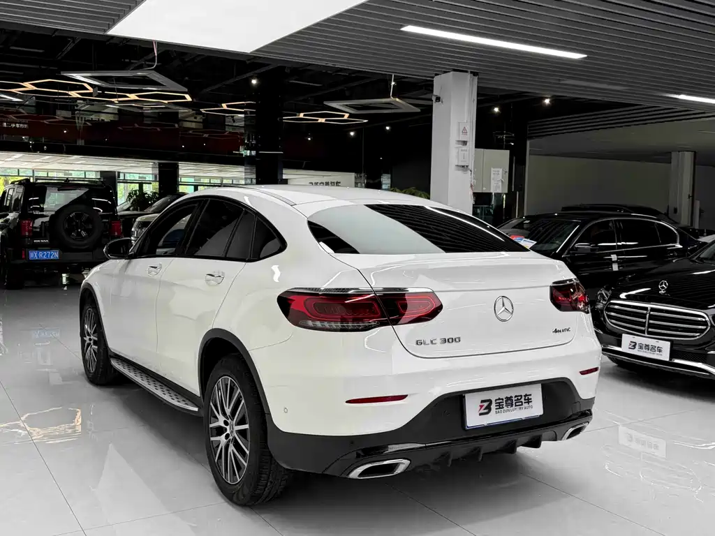 Mercedes-Benz GLC Coupe 2022 — фото 12