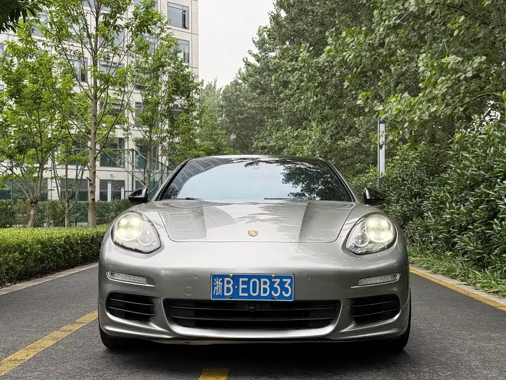 Porsche Panamera 2014