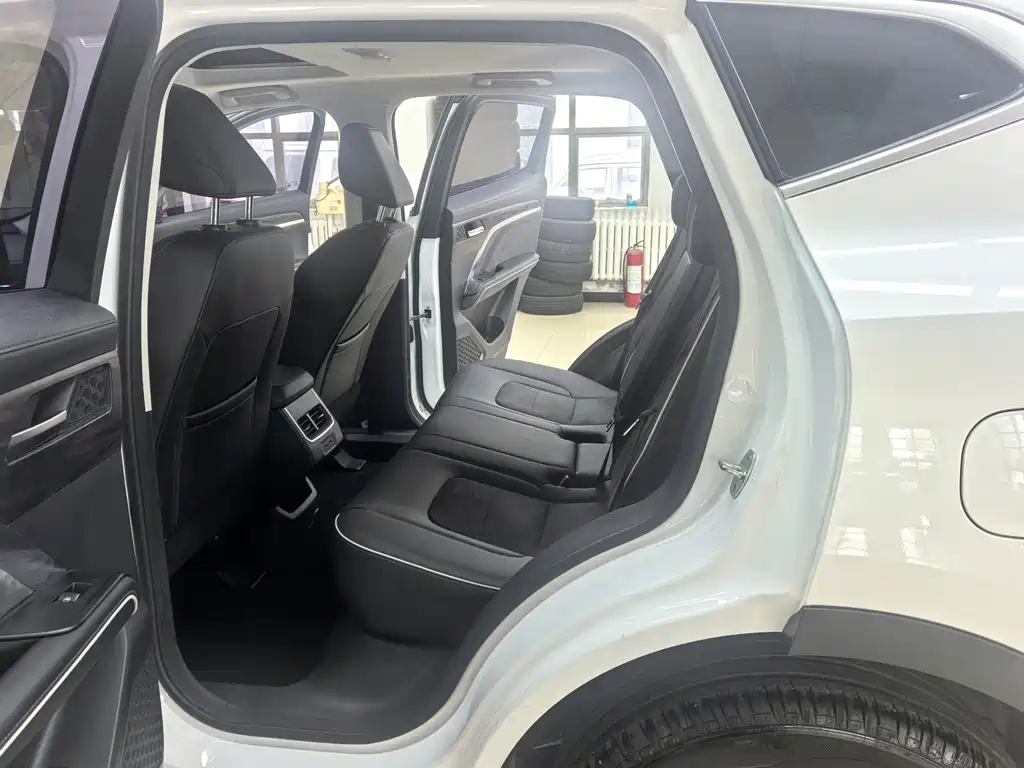 Haval H6 2023 — фото 10