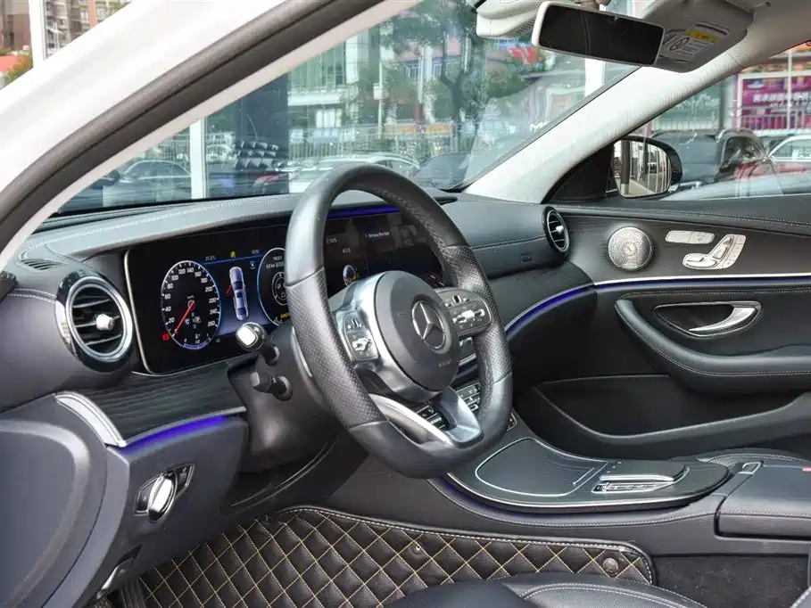 Mercedes-Benz E-Class 2020