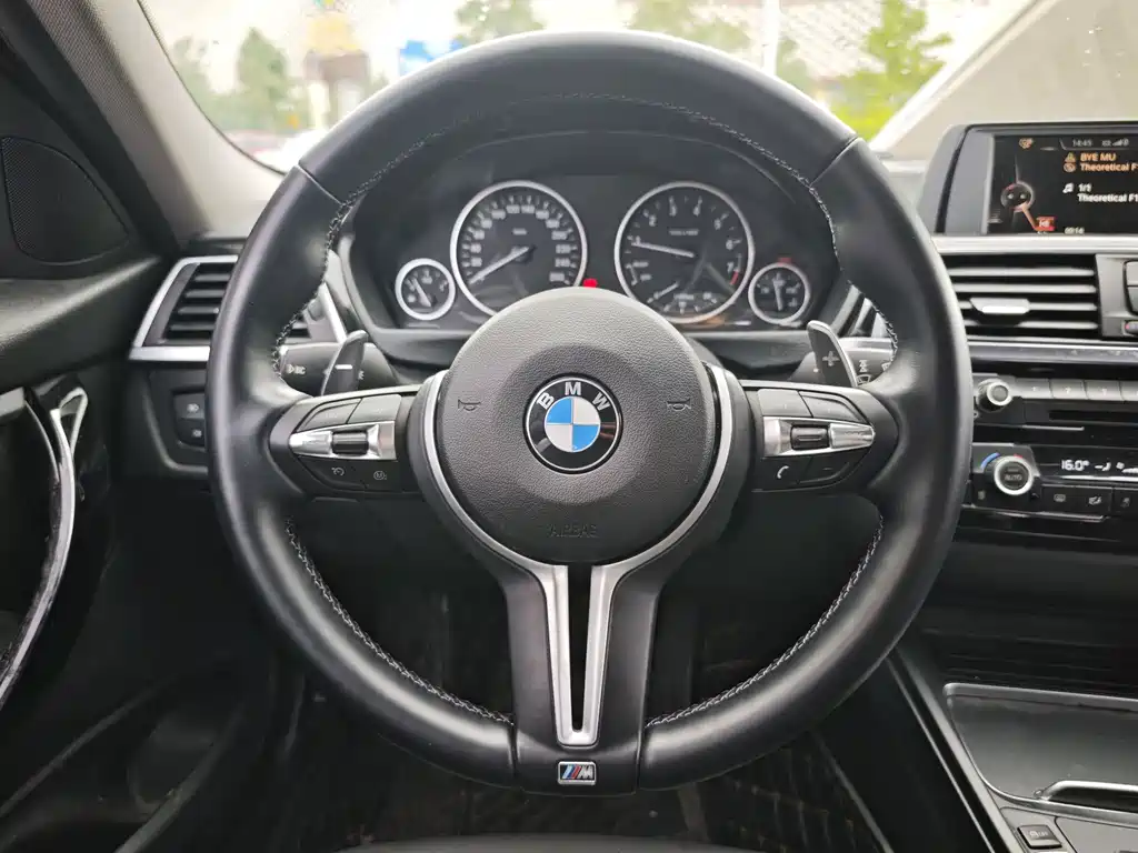 BMW 3 Series 2017 — фото 8