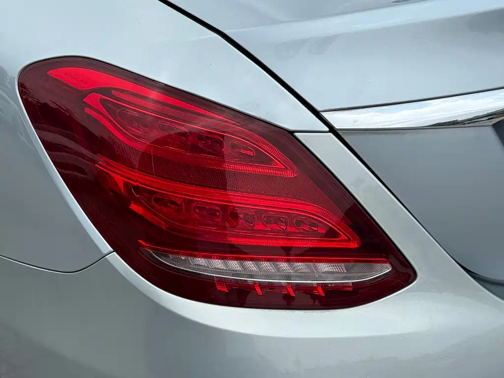 Mercedes-Benz C-Class 2016 — фото 15