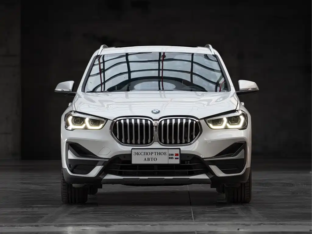 BMW X1 2022 — фото 5