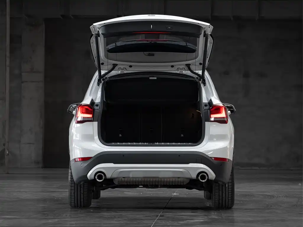 BMW X1 2022 — фото 11