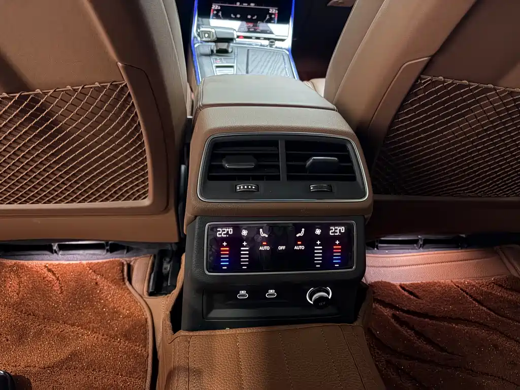 Audi A6L 2025 — фото 20
