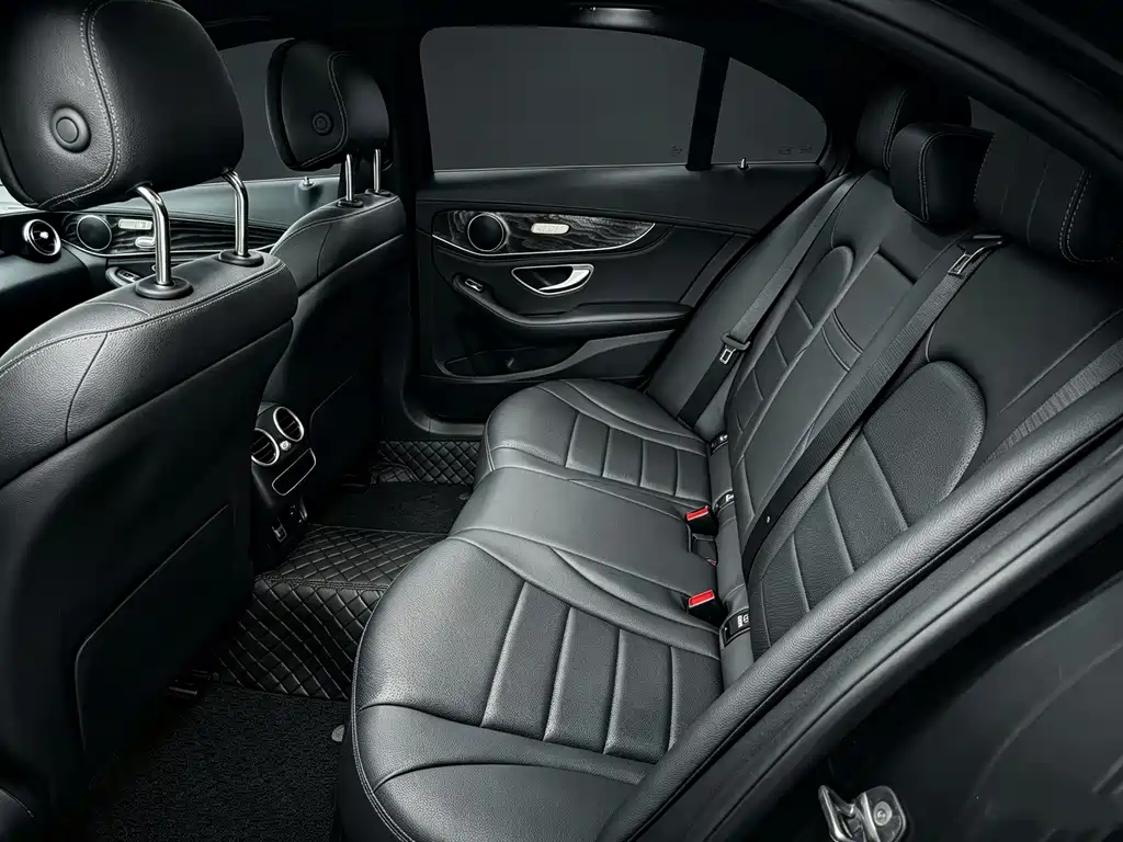Mercedes-Benz C-Class 2019 — фото 6
