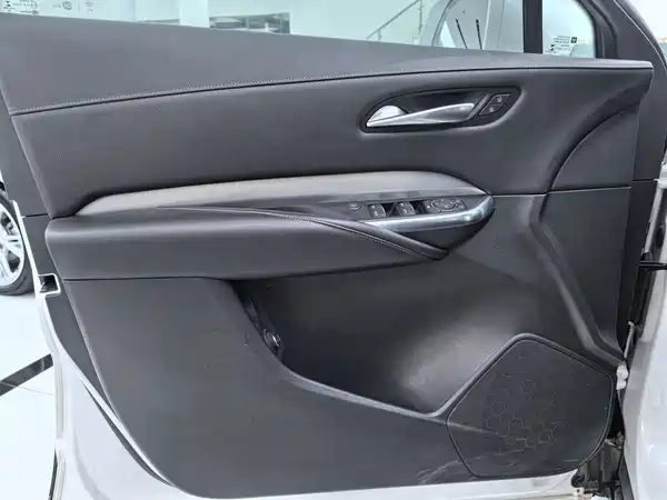 Cadillac XT4 2021