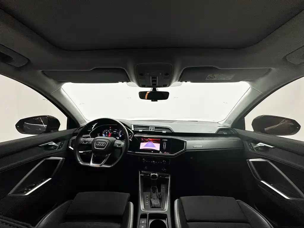 Audi Q3 2022 — фото 18