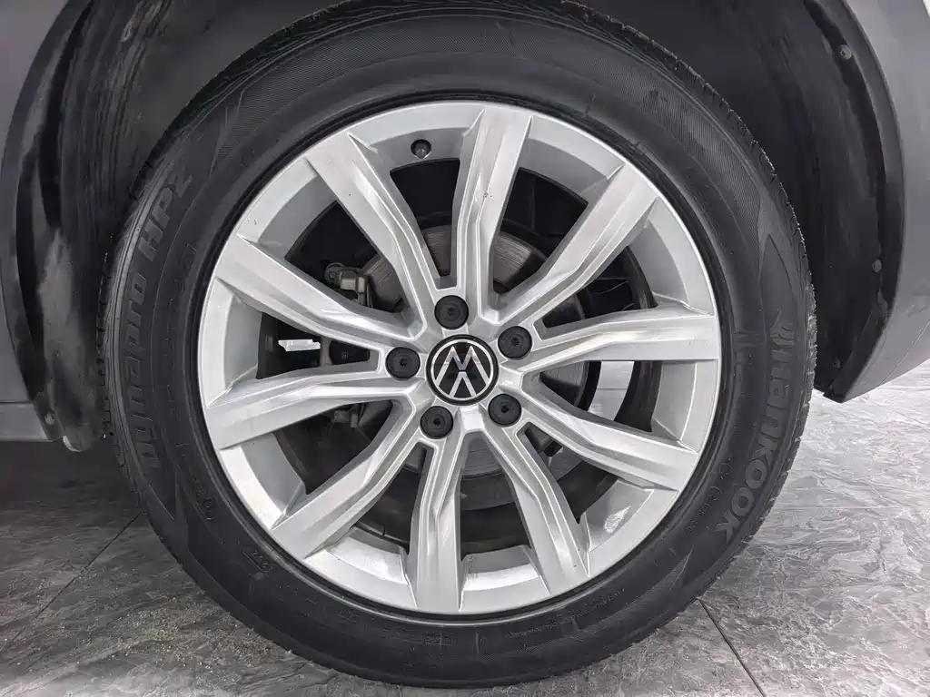 Volkswagen T-Roc 2022 — фото 14