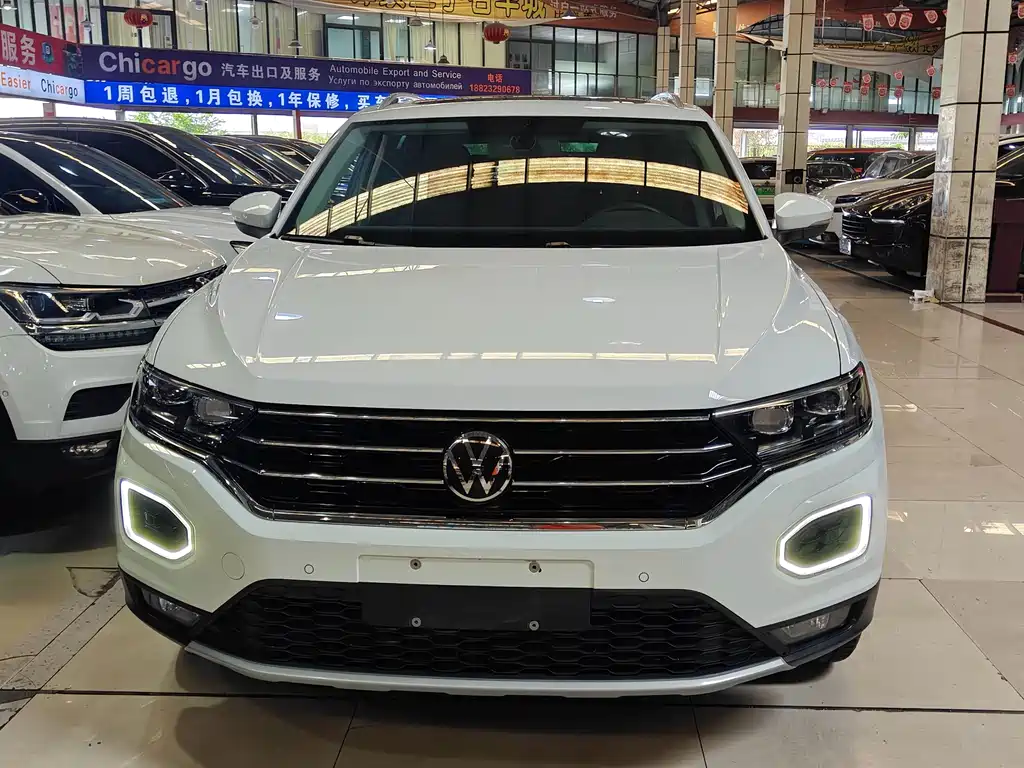Volkswagen T-Roc 2022 — фото 2