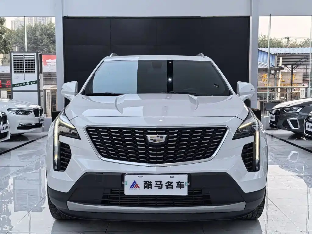 Cadillac XT4 2021