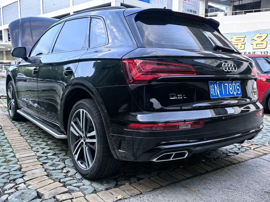 Audi Q5L 2022 — фото 4