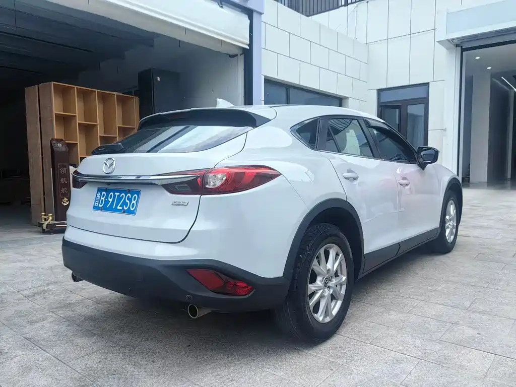 Mazda CX-4 2017