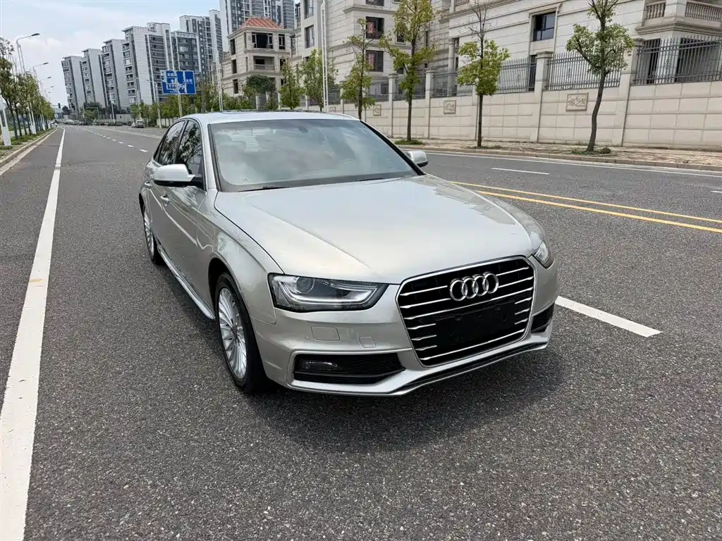 Audi A4L 2016