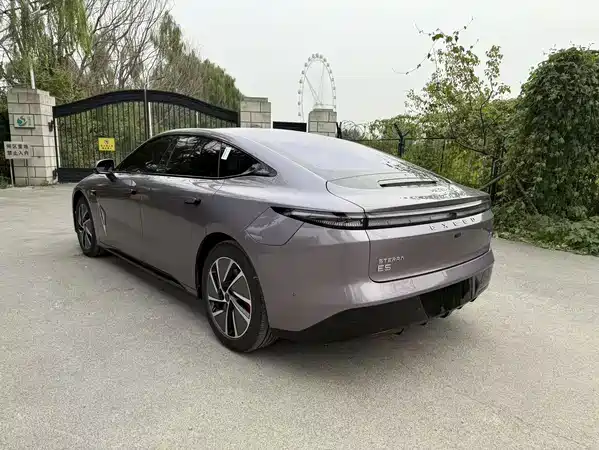 Exeed ES 2025
