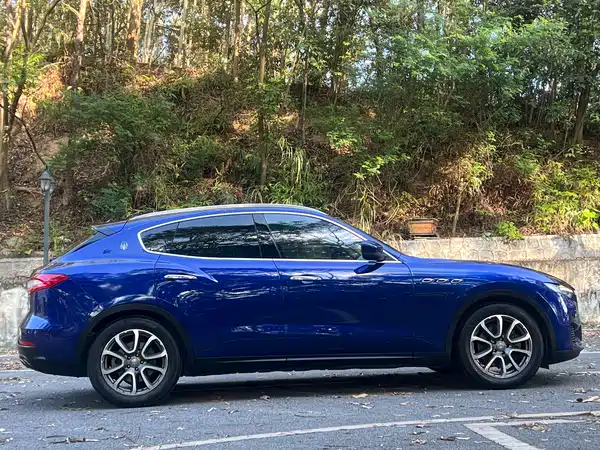 Maserati Levante 2016