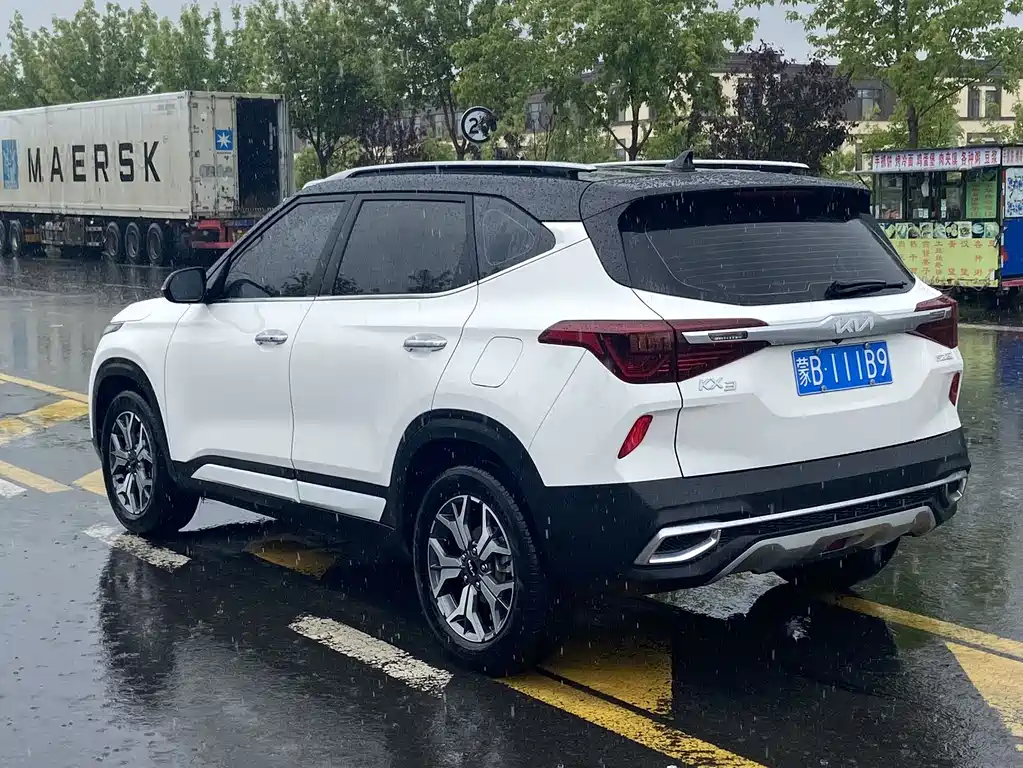 Kia KX3 2022 — фото 16