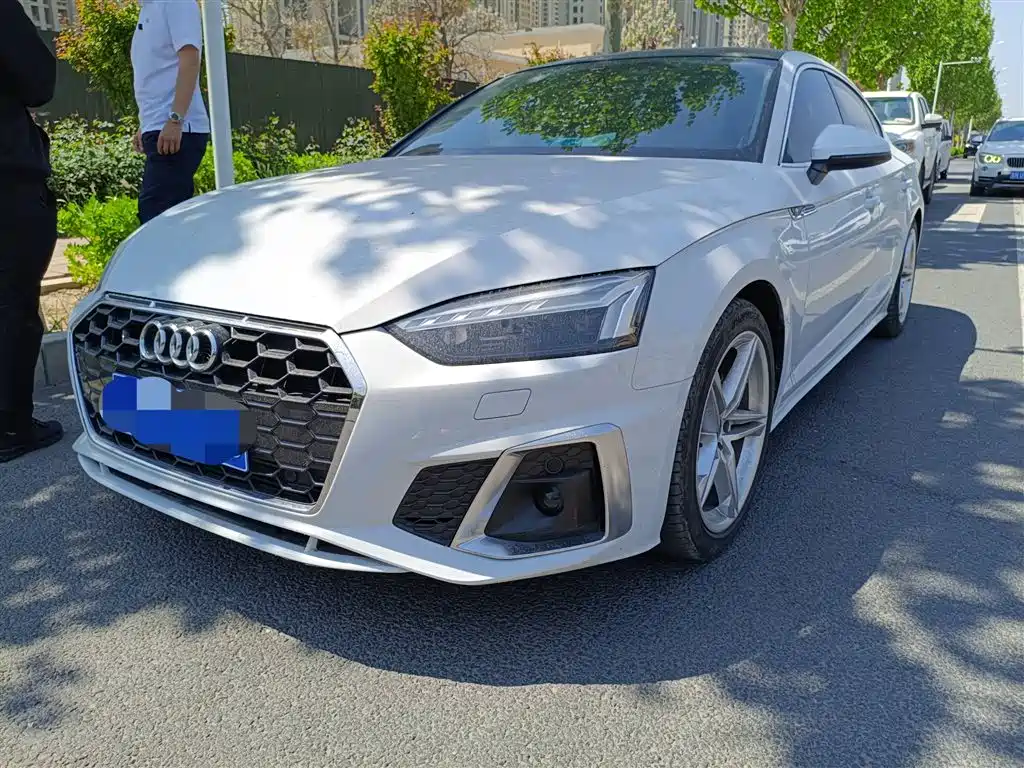Audi A5 2023