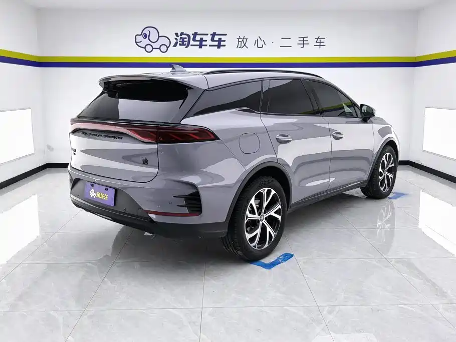 BYD Tang New Energy 2025 — фото 3