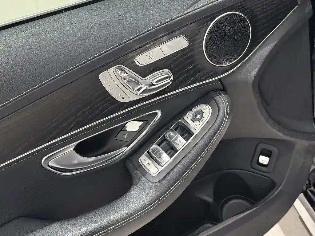 Mercedes-Benz C-Class 2016 — фото 7