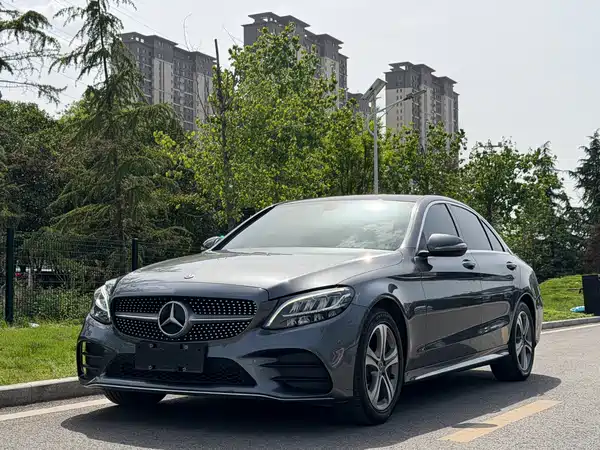 Mercedes-Benz C-Class 2019