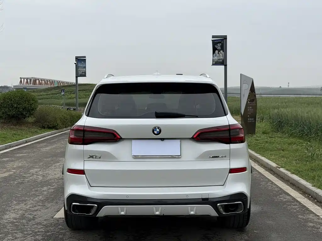 BMW X5 2019 — фото 13