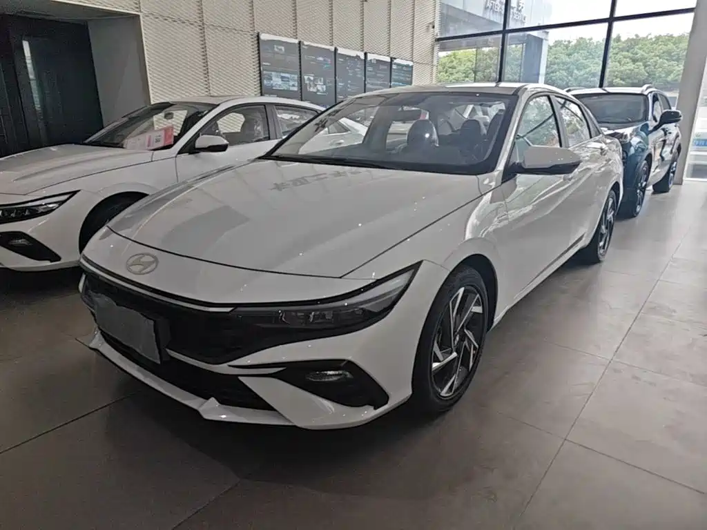 Hyundai Elantra 2026