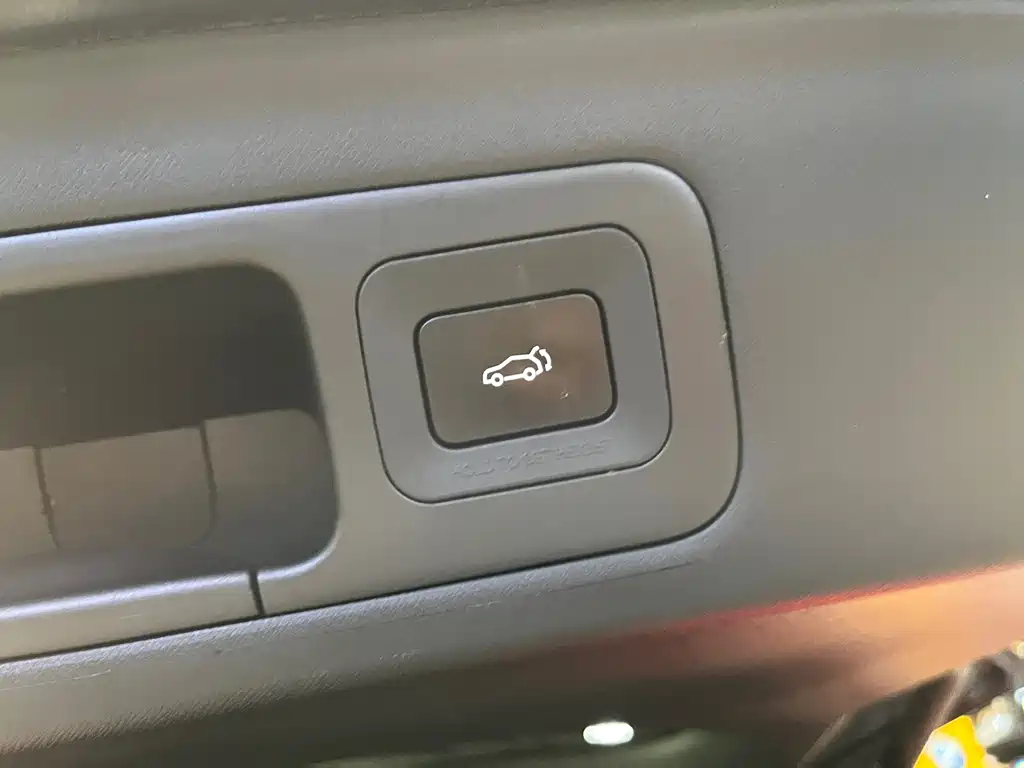 GAC Motor Trumpchi M8 2023 — фото 22