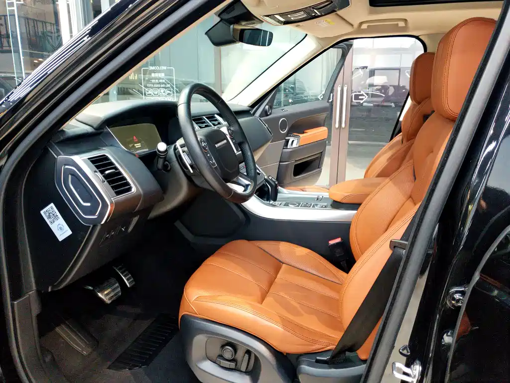 Land Rover Sport 2017 — фото 10