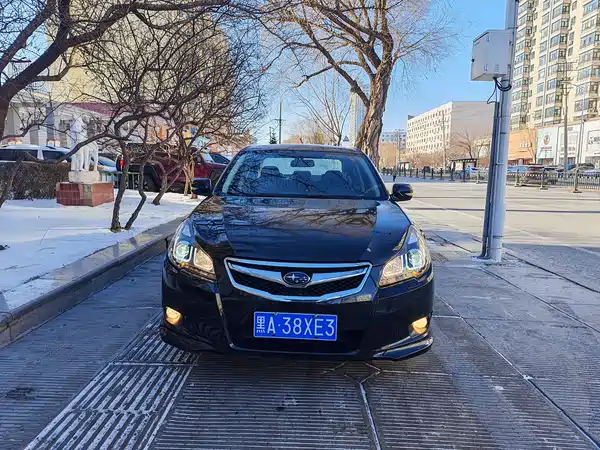 Subaru Legacy 2011