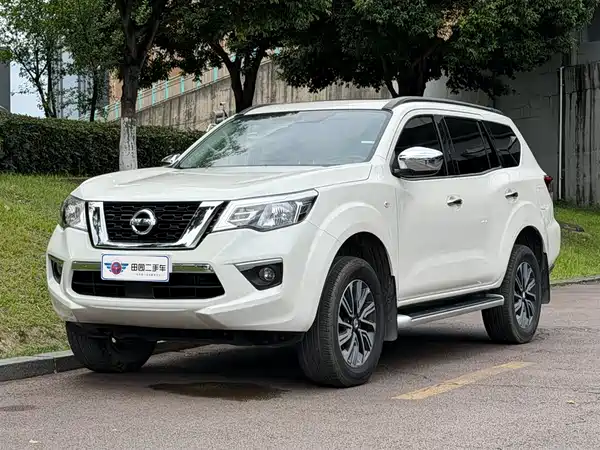 Nissan Terra 2022