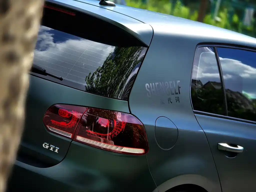 Volkswagen Golf GTI 2011