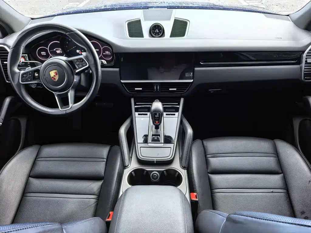 Porsche Cayenne 2020 — фото 13