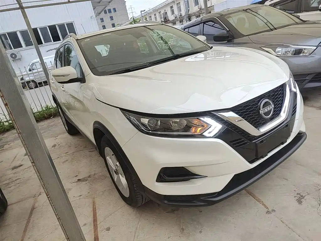 Nissan Qashqai 2023 — фото 4