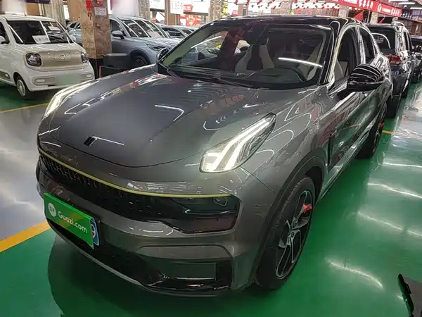 Lynk & Co 05 2022