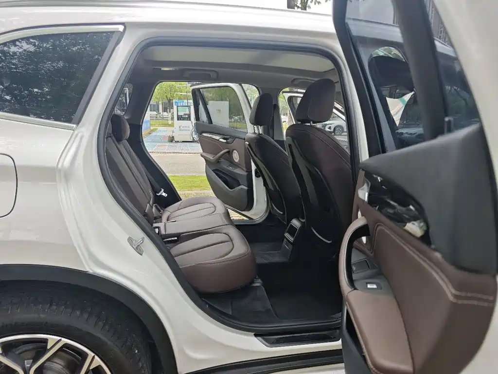 BMW X1 2023 — фото 8