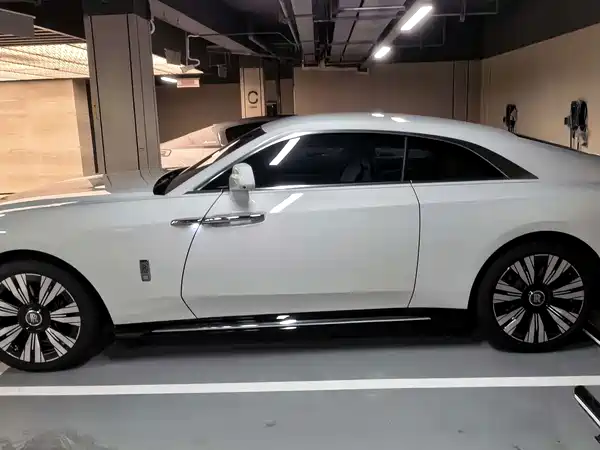 Rolls-Royce The Shining 2024