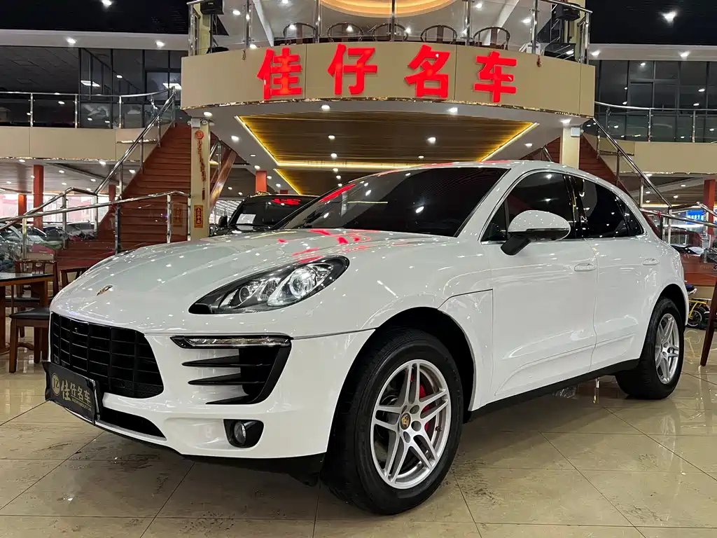 Porsche Macan 2014 — фото 1